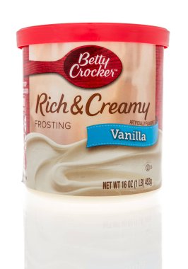 Winneconne, WI -27 Şubat 2021: İzole edilmiş arka planda bir paket Betty Crocker vanilyalı dondurma
