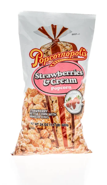 Winneconne April 2022 Package Popcornopolis Strawberries Cream Popcorn Isolated Background — 图库照片