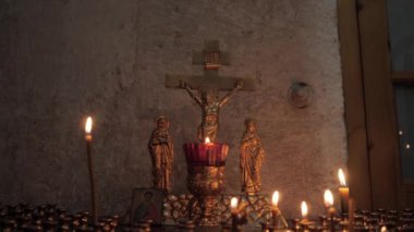 Hıristiyan Kilisesi 'nde Hristiyan haçı..