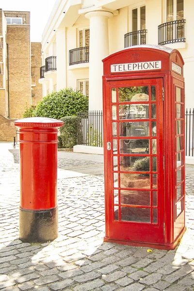 London telefon och post box — Stockfoto