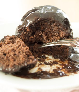 çikolata sünger puding