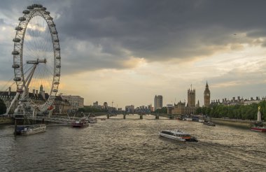 gün batımında Londra