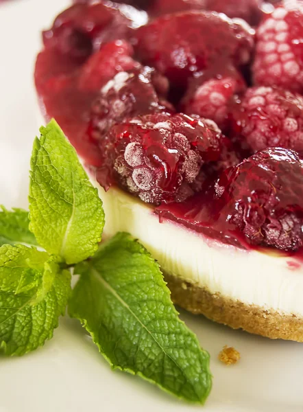 Raspberry cheesecake — Stock Photo, Image