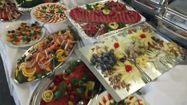 yemek masada - aka İsveçli tablo görev yaptı.