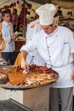 Varaždin, Hırvatistan - 2 Eylül 2007: profesyonel aşçı gezmek