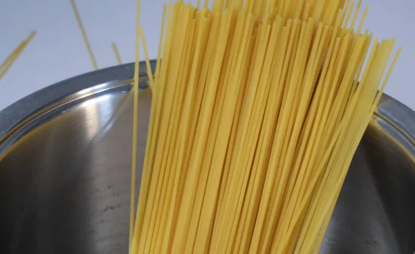 Spaghetti Uncooked Spaghetti Pan — Stock Photo, Image