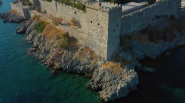 Bodrum 'un eski Aziz Peter Kalesi' nin insansız hava aracı görüntüsü.