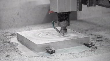 İşleme freze Cnc metal işleme merkezleri