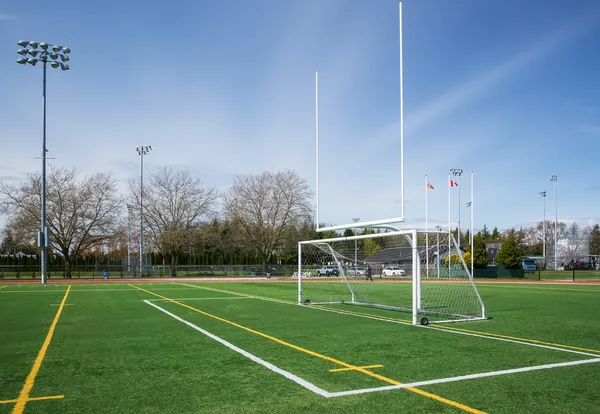 Portões de futebol e futebol — Fotografia de Stock