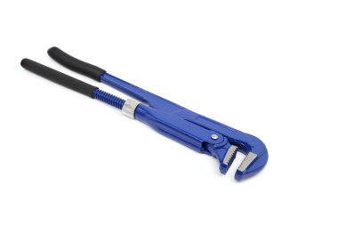 Boru Anahtarı beyaz arkaplanda izole edildi