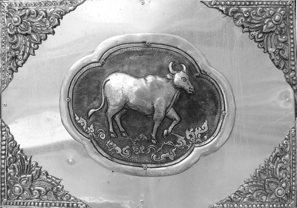 Гравировка Серебряной Ценности Символ Зодиака Традиционной Тайской Традиции — стоковое фото