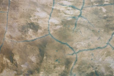 Eski kirli doku, gri beton duvar