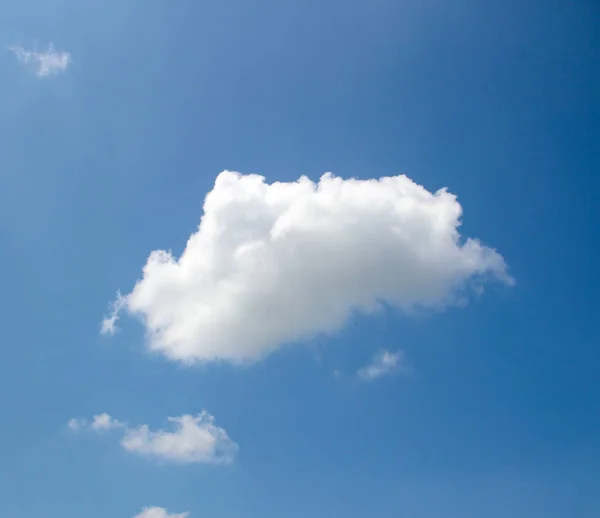 Kék Fehér Felhők Természetes Absztrakt Háttér — Stock Fotó