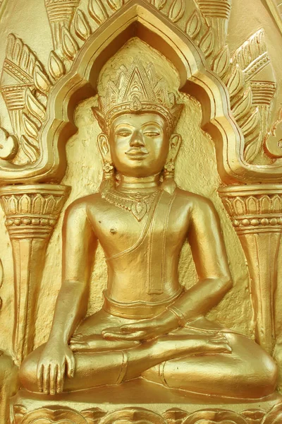 Altın Arkaplan Desenli Buda Altın Heykeli — Stok fotoğraf