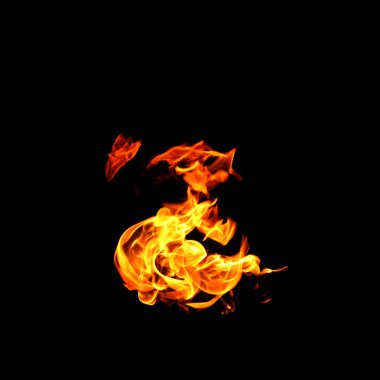 Yangın alevleri koleksiyonu siyah arkaplanda izole edildi