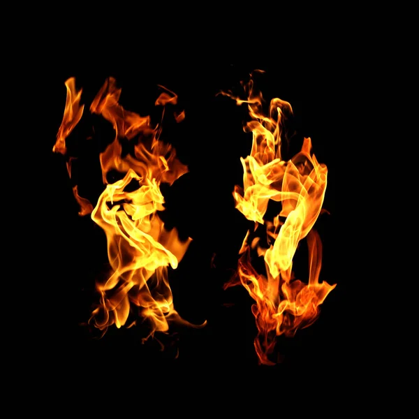 Feuerflammen Sammeln Sich Isoliert Auf Schwarzem Hintergrund — Stockfoto