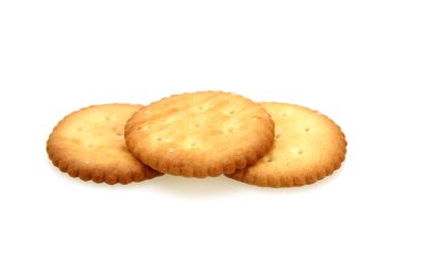 beyaz arkaplanda izole edilmiş kraker