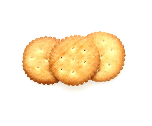 Beyaz Arka Planda Tuzlanmış Yuvarlak Peynirli Krakerler — Stok fotoğraf