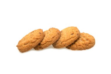 Beyaz arkaplanda izole edilmiş tereyağlı kurabiyeler