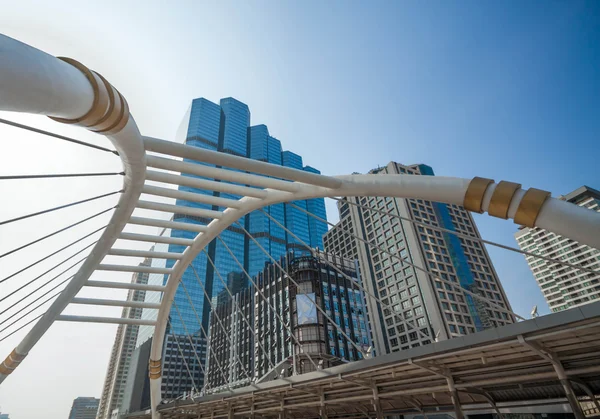 Skywalk at bangkok financial district — Stock Photo, Image