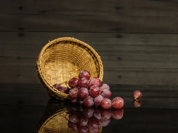 Red grapes — Stock Photo, Image