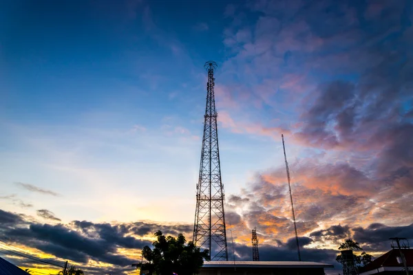 Cep telefonu anten silüeti.