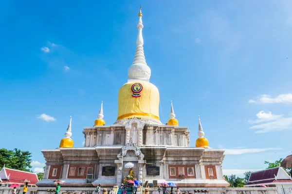 Buda'nın emanetler Tayland, adı olduğunu phra tard na dun