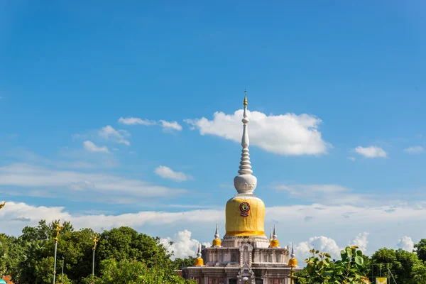 Relikwieën van de Boeddha's in Thailand, naam is phra tard na dun — Stockfoto