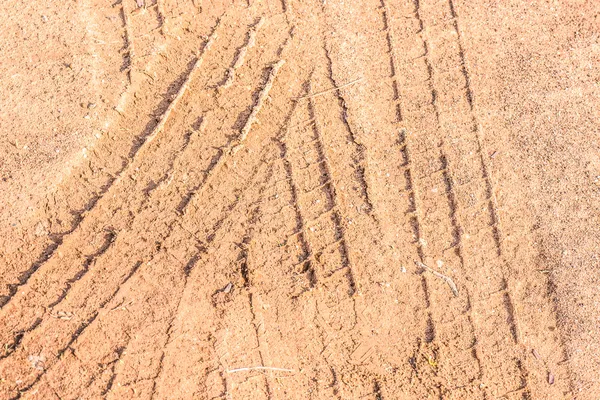 Tire tracks on the sand — Stock Photo, Image