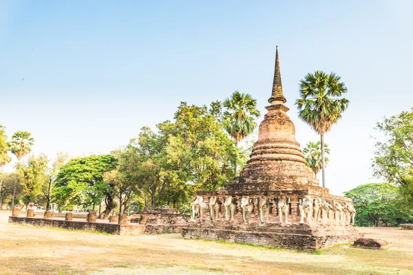 Sukhothai zřícenina staré město — Stock fotografie