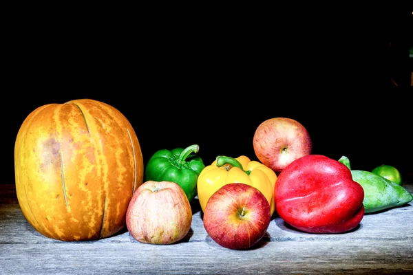 Grönsaker, örter och frukter — Stockfoto