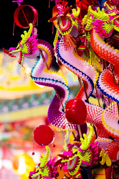 Jouet dragon en papier chinois — Photo