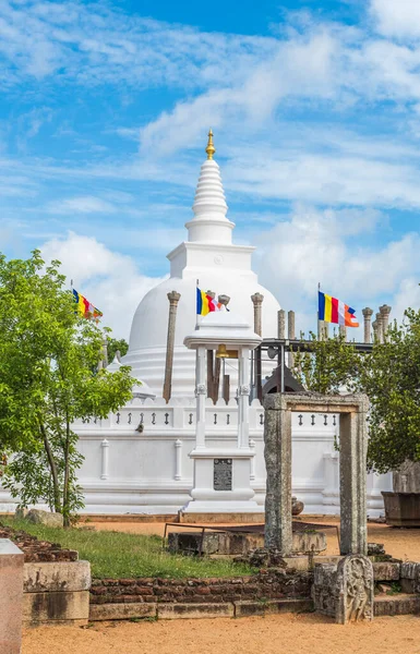 Thuparama Dagaba Fotografia Paisagem Icônica Cidade Sagrada Anuradhapura — Fotografia de Stock