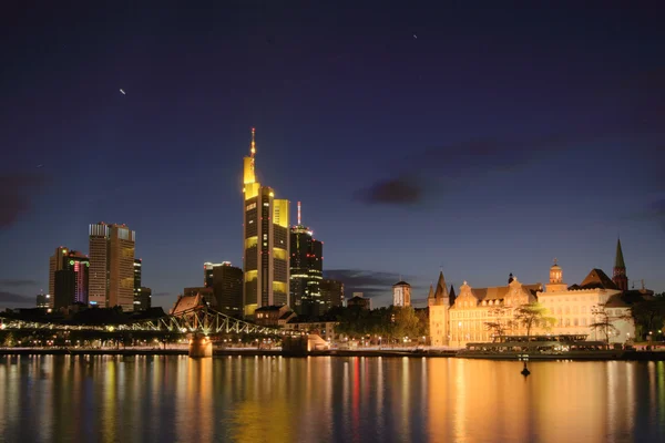 Frankfurt bei Nacht — Stockfoto