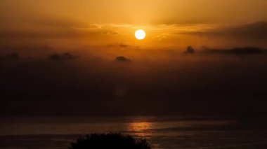 Cala gonone sunsrise, timelapse, Sardunya, İtalya칼라 고노 네 sunsrise, timelapse, 사르디 니 아, 이탈리아