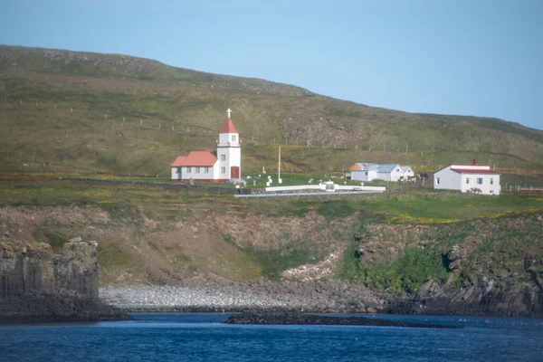 Tájkép Templom Sziklák Grimsey Island Izland — Stock Fotó