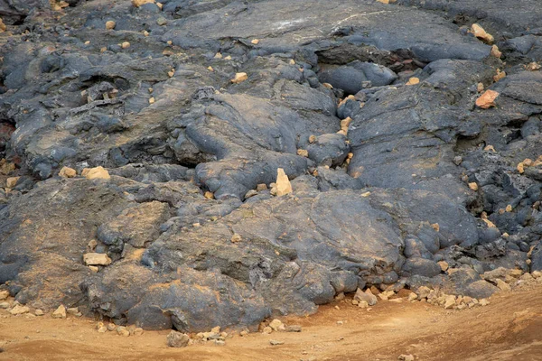 Τοπίο Του Μαύρου Λιωμένου Βράχου Λάβας Στο Ηφαίστειο Fagradalsfjall — Φωτογραφία Αρχείου