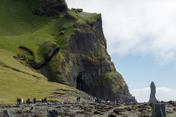 Landschap Van Gigantische Grot Bij Reynisfjara Zwart Zand Strand Vik — Stockfoto