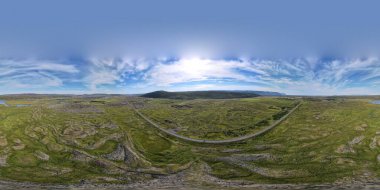 Kuzey İzlanda 'daki lav sahalarının hava aracı manzarası