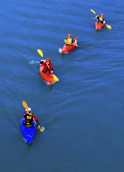 Canoe Races Held Difficult Waters Sport Colorful Canoes Racers Race — Stock Photo, Image