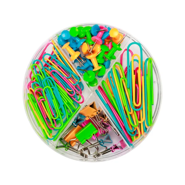 Caja con clips de papel y push-pins — Foto de Stock