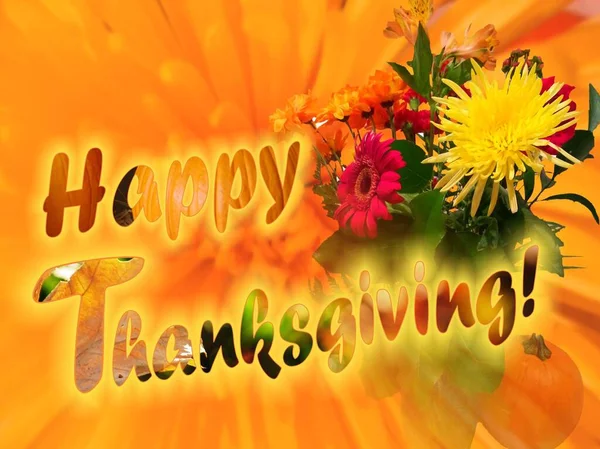 Szczęśliwego Święta Dziękczynienia Tekst Pomarańczowym Tle Bukietem Kwiatów Dyni Karta — Zdjęcie stockowe