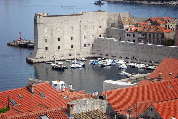 Κόκκινο Dubrovnik στέγες — Φωτογραφία Αρχείου