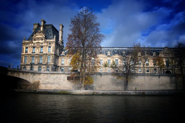 Louvre-Paris — Stock Photo, Image