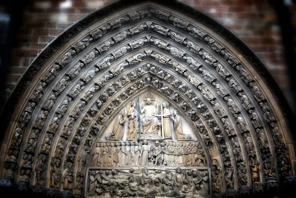 Notre Dame Paris Detalles de la puerta Imágenes de stock libres de derechos