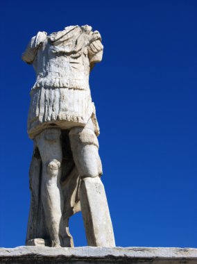 taş asker heykel delos, Yunanistan