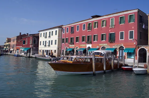 Barco de táxi em Veneza — Fotografia de Stock