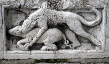 Cephe heykel Bazilikası Venedik'te San Marco Meydanı üzerinde