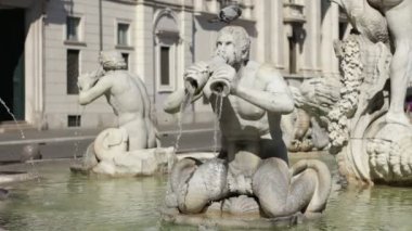 Fontana del moro, Roma