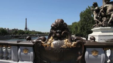 alexandre III Köprüsü, paris ve Eyfel Kulesi